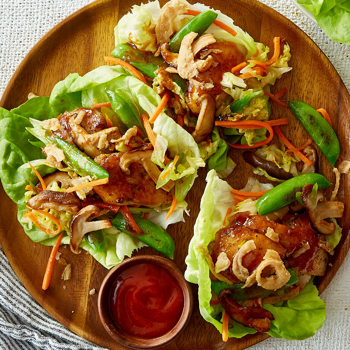 Lean & Clean Moo Shu Chicken Lettuce Wraps with Sugar Snap Peas